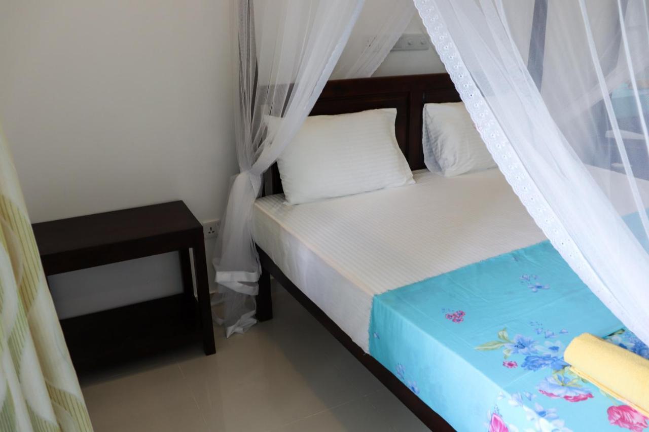 Bed and Breakfast Sakura Calm Rest Mirissa Zewnętrze zdjęcie