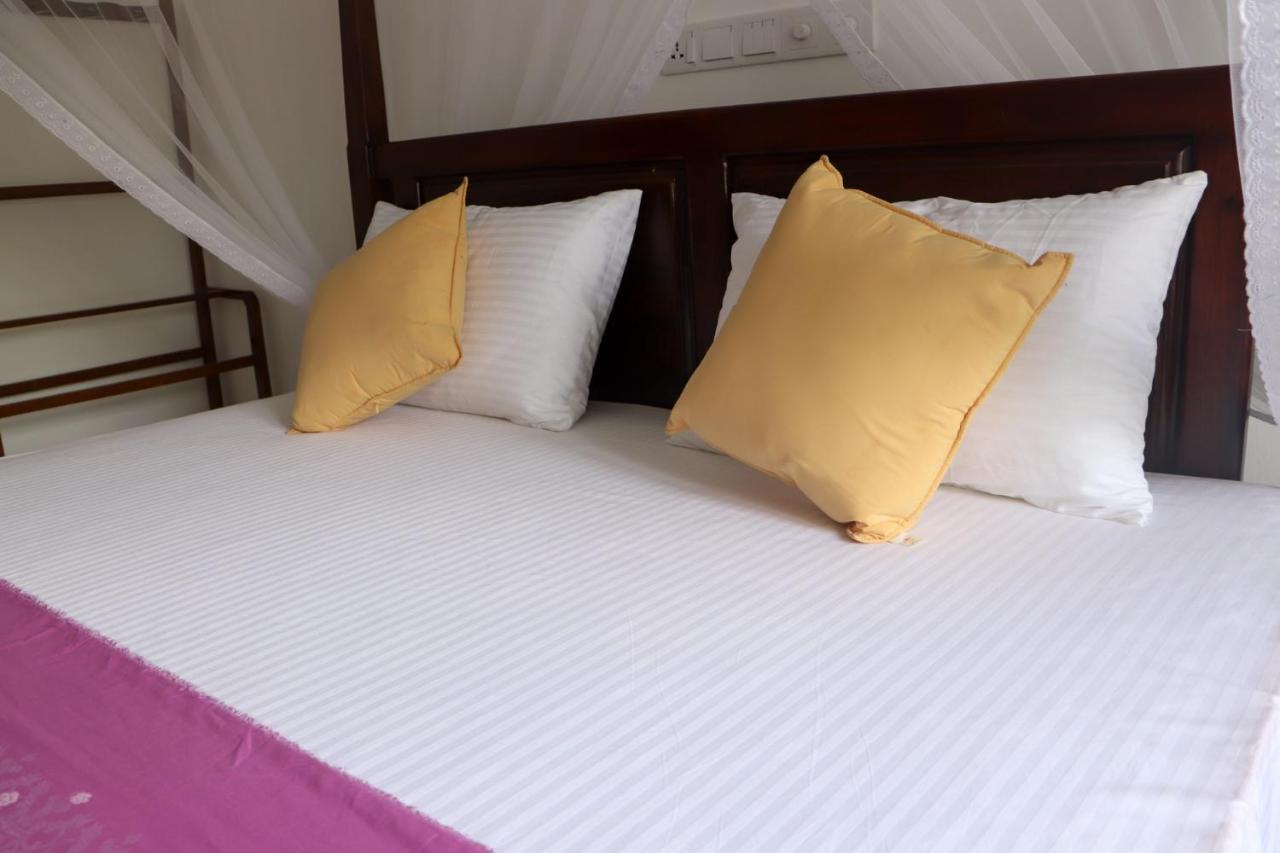 Bed and Breakfast Sakura Calm Rest Mirissa Zewnętrze zdjęcie